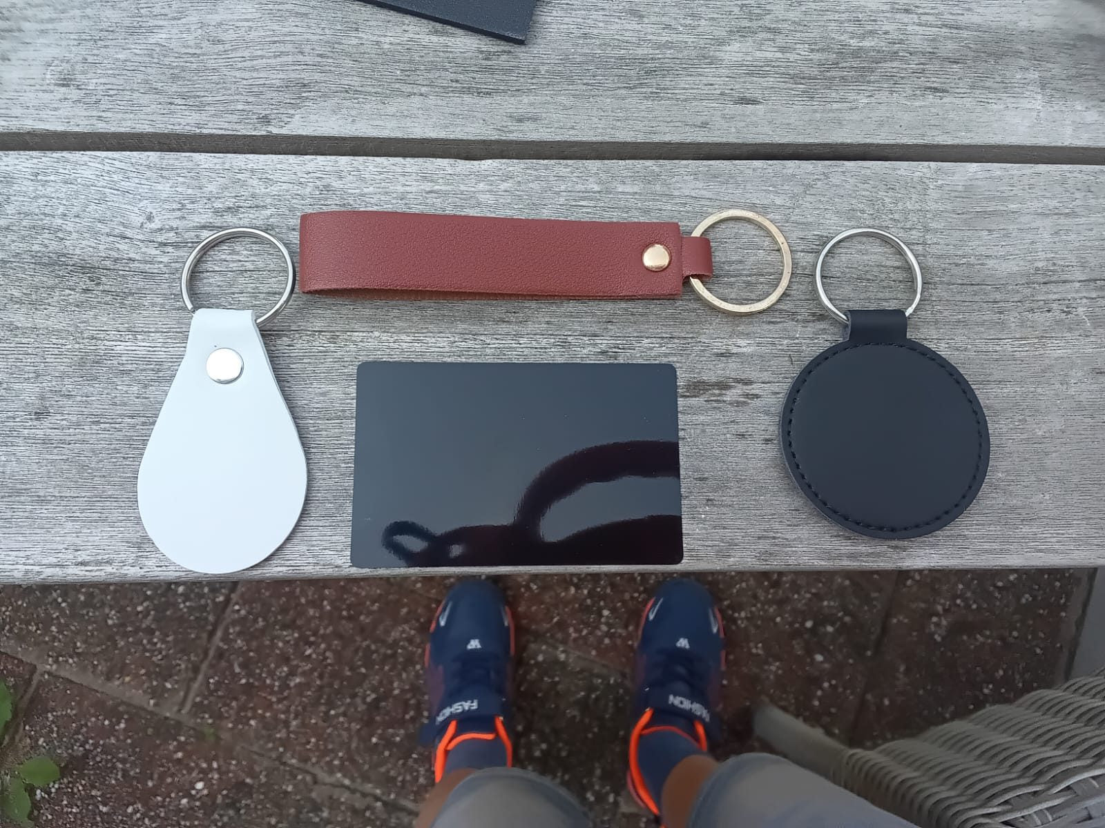 Gepersonaliseerde sleutelhangers van MadeByJulian